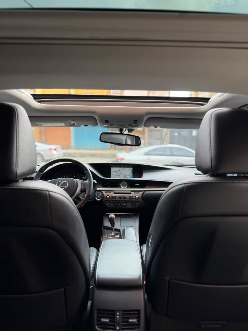 LEXUS ES 350 Base Ojo