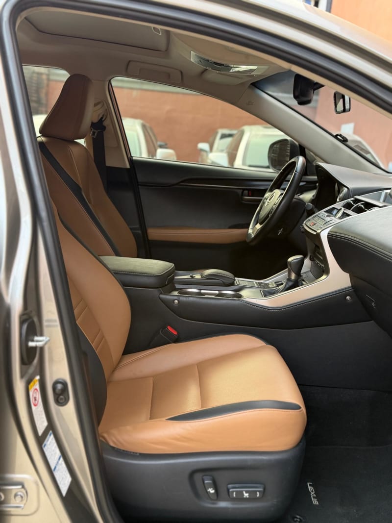 LEXUS NX 200t EX AWD AT Ojo