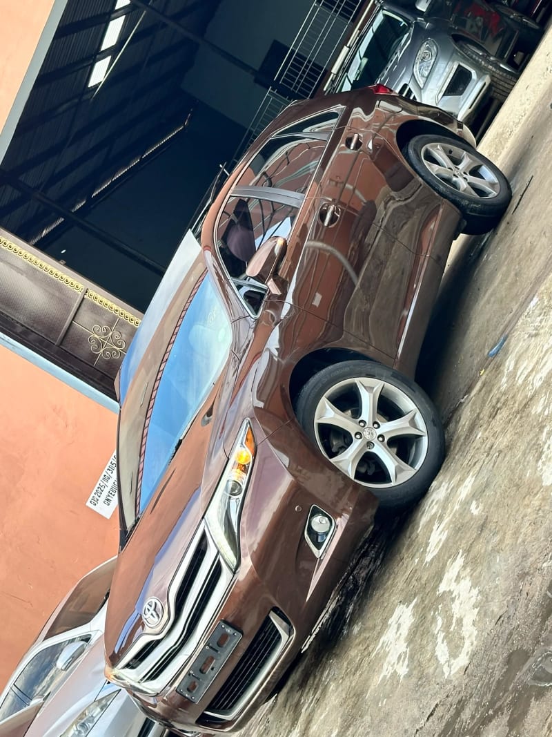 TOYOTA VENZA Limited Ojo