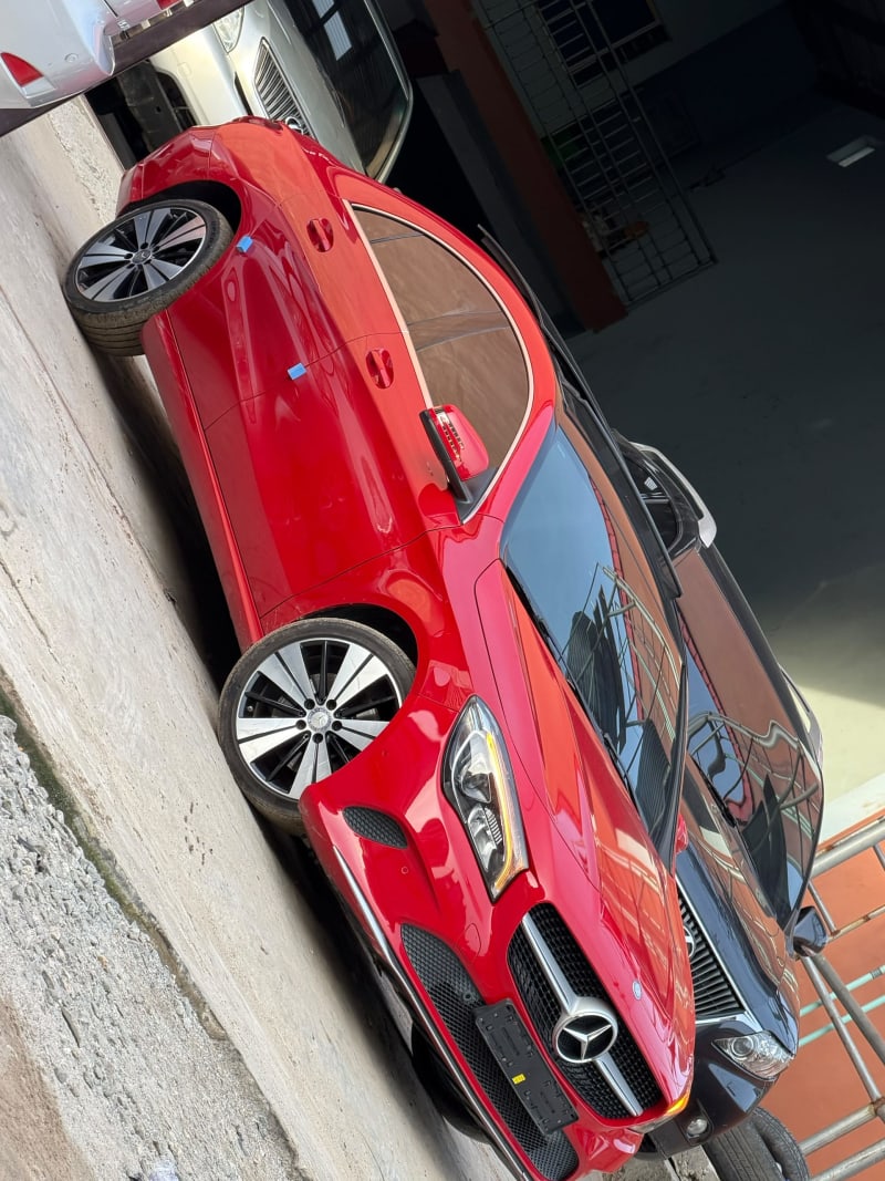MERCEDES-BENZ CLA 250 AMG Exclusive 4MATIC 7G-DCT MY16 Ojo