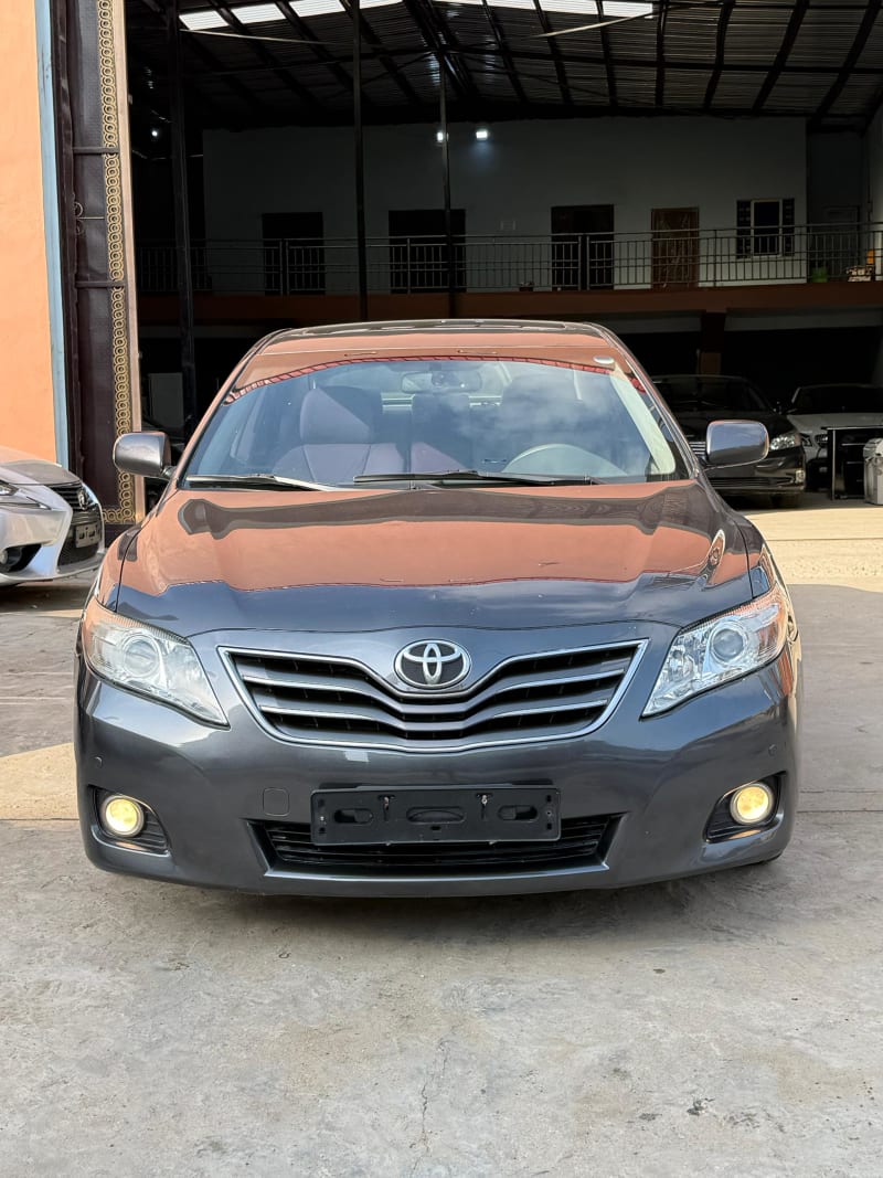 TOYOTA Camry XLE Ojo