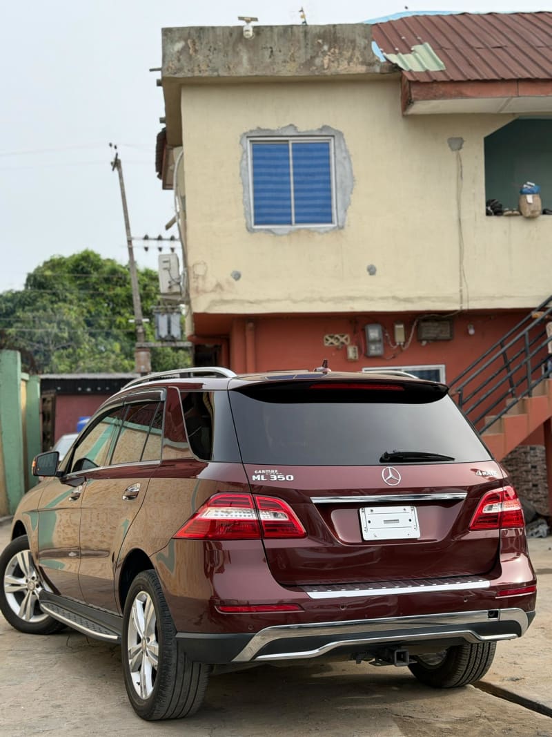 MERCEDES-BENZ M-Class ML 350 4x4 AT Ojo
