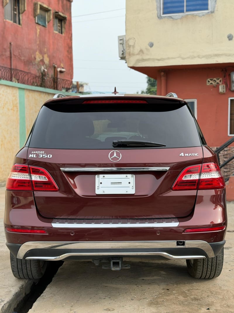 MERCEDES-BENZ M-Class ML 350 4x4 AT Ojo