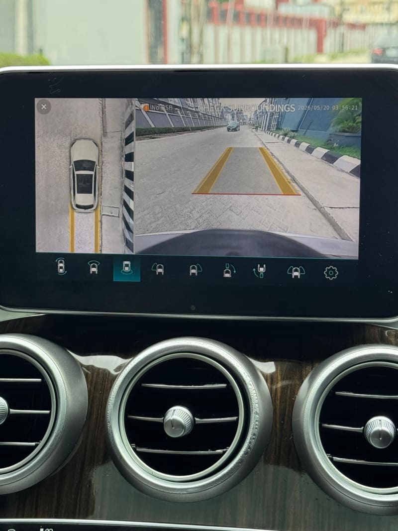 MERCEDES-BENZ GLC 300 4MATIC 9G-Tronic Lagos Island