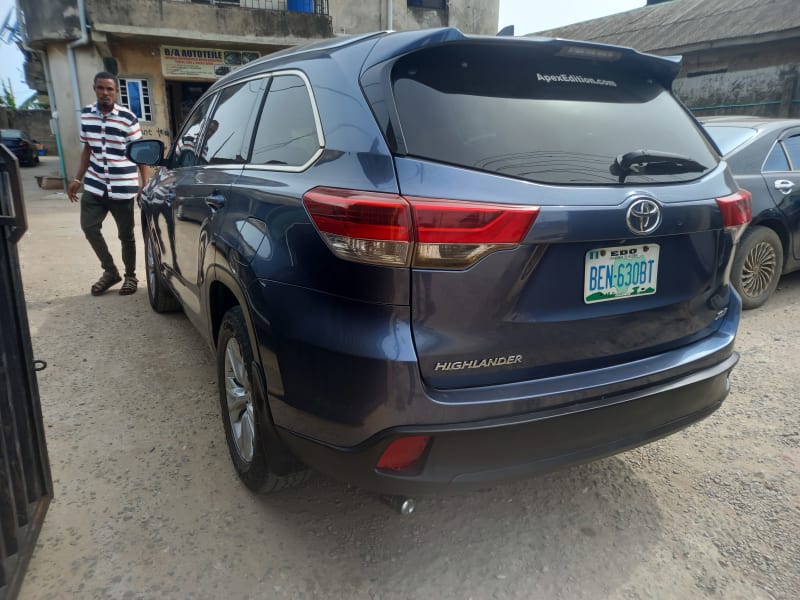 TOYOTA Highlander XLE Alimosho