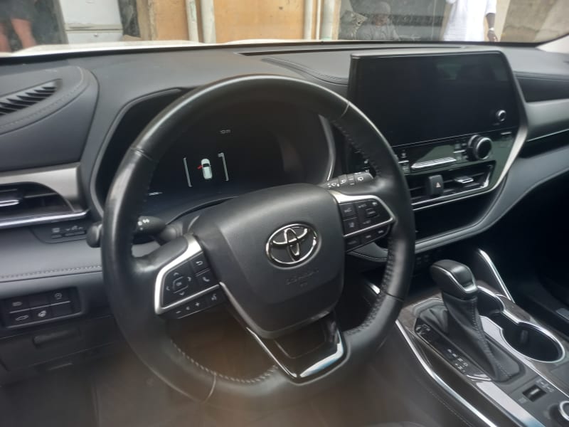 TOYOTA Highlander Platinum Alimosho