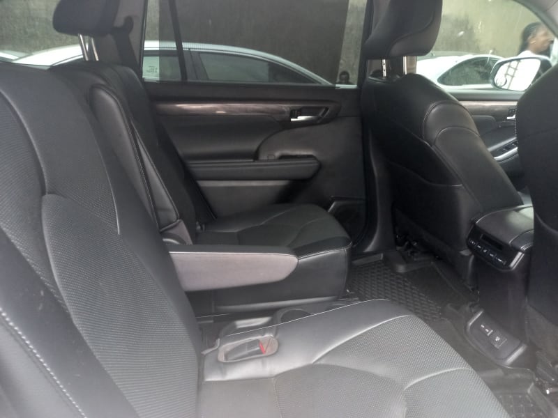 TOYOTA Highlander Platinum Alimosho