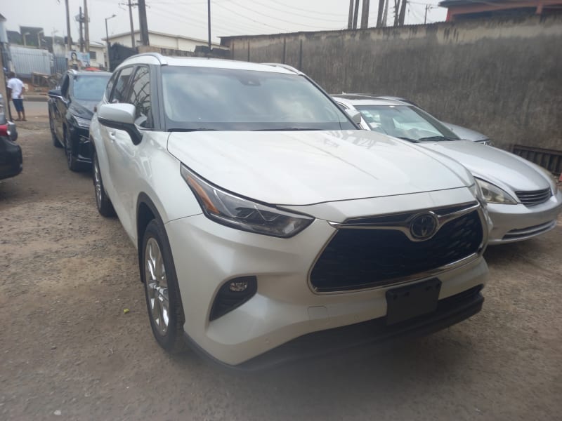 TOYOTA Highlander Platinum Alimosho