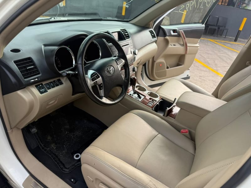 TOYOTA Toyota Highlander Limited Ifako-Ijaiye