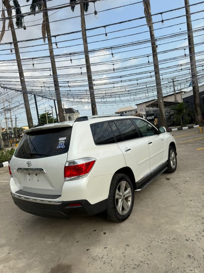 TOYOTA Toyota Highlander Limited Ifako-Ijaiye