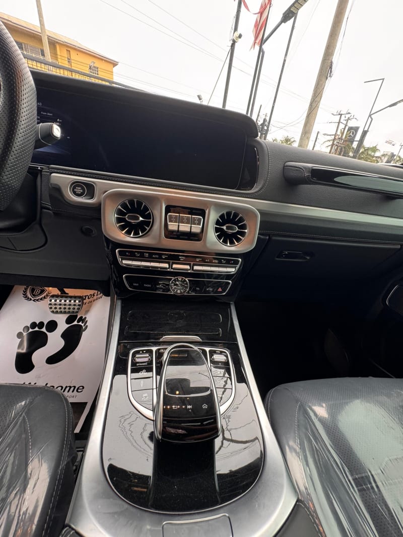 MERCEDES-BENZ MERCEDES-BENZ AMG G AMG G 63 4MATIC AMG Speedshift 9G-TCT Lagos Island
