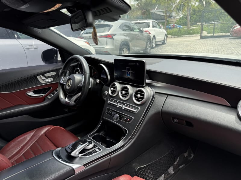 MERCEDES-BENZ MERCEDES-BENZ C-Class C300 Exclusive AT Lagos Island