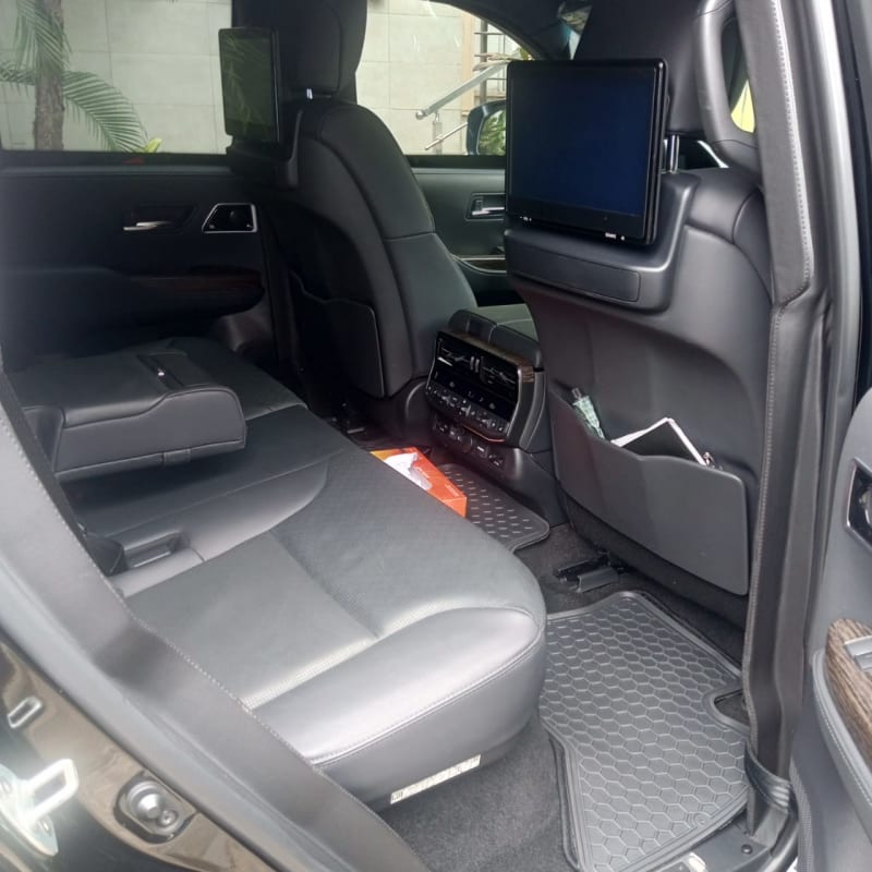 TOYOTA TOYOTA Landcruiser 300 Landcruiser 300 3.5 GR-S 4x4 V6 AT Oshodi-Isolo