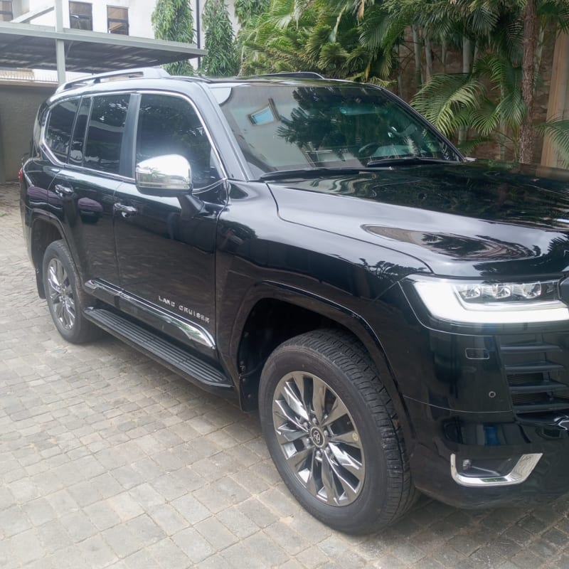TOYOTA TOYOTA Landcruiser 300 Landcruiser 300 3.5 GR-S 4x4 V6 AT Oshodi-Isolo