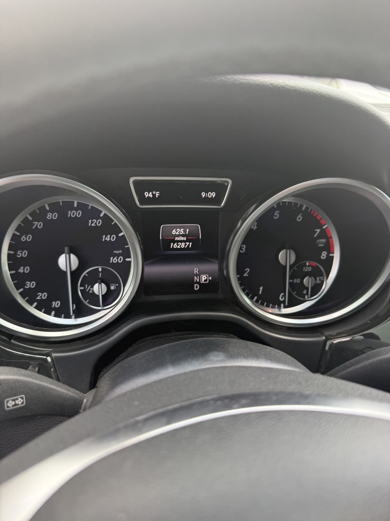 MERCEDES-BENZ MERCEDES-BENZ M-Class ML 350 4x4 7-sp AT Municipal Area Council