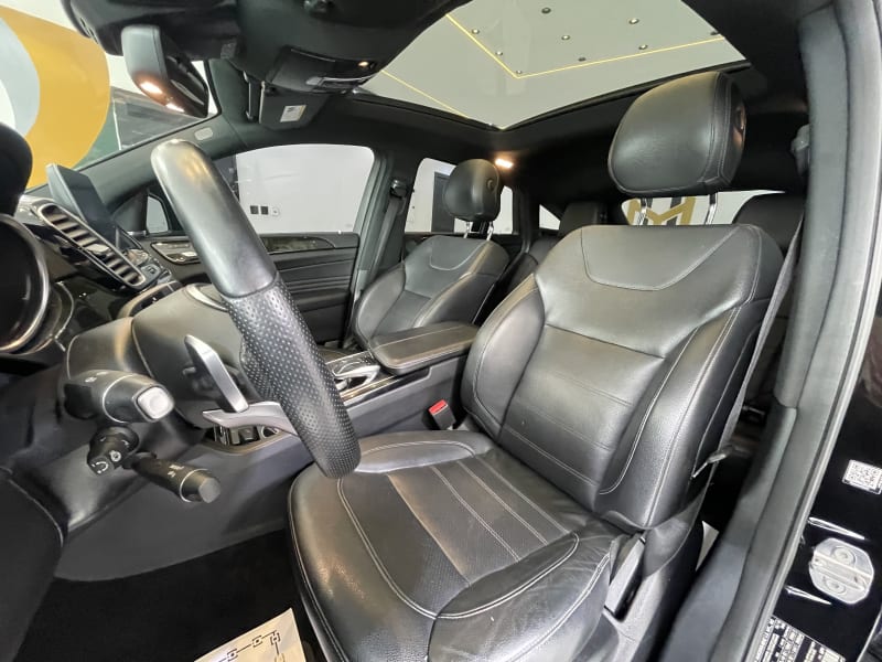 MERCEDES-BENZ MERCEDES-BENZ AMG GLE AMG GLE 43 Coupe 4MATIC 9G-Tronic Lagos Island