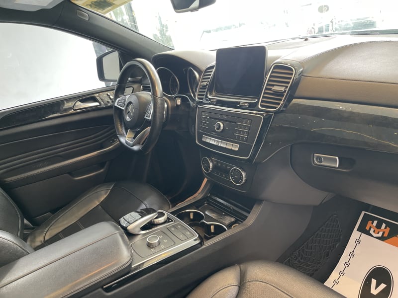 MERCEDES-BENZ MERCEDES-BENZ AMG GLE AMG GLE 43 Coupe 4MATIC 9G-Tronic Lagos Island