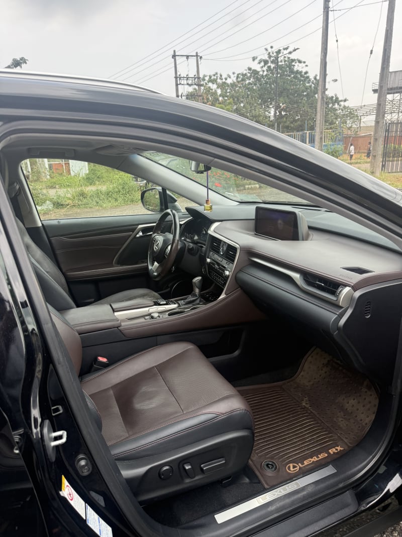 LEXUS LEXUS RX RX 350 SE 4x4 MY14 AT Ikeja