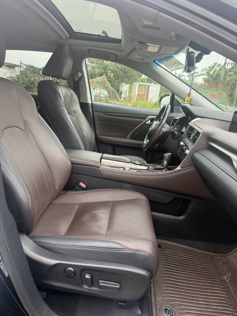 LEXUS LEXUS RX RX 350 SE 4x4 MY14 AT Ikeja