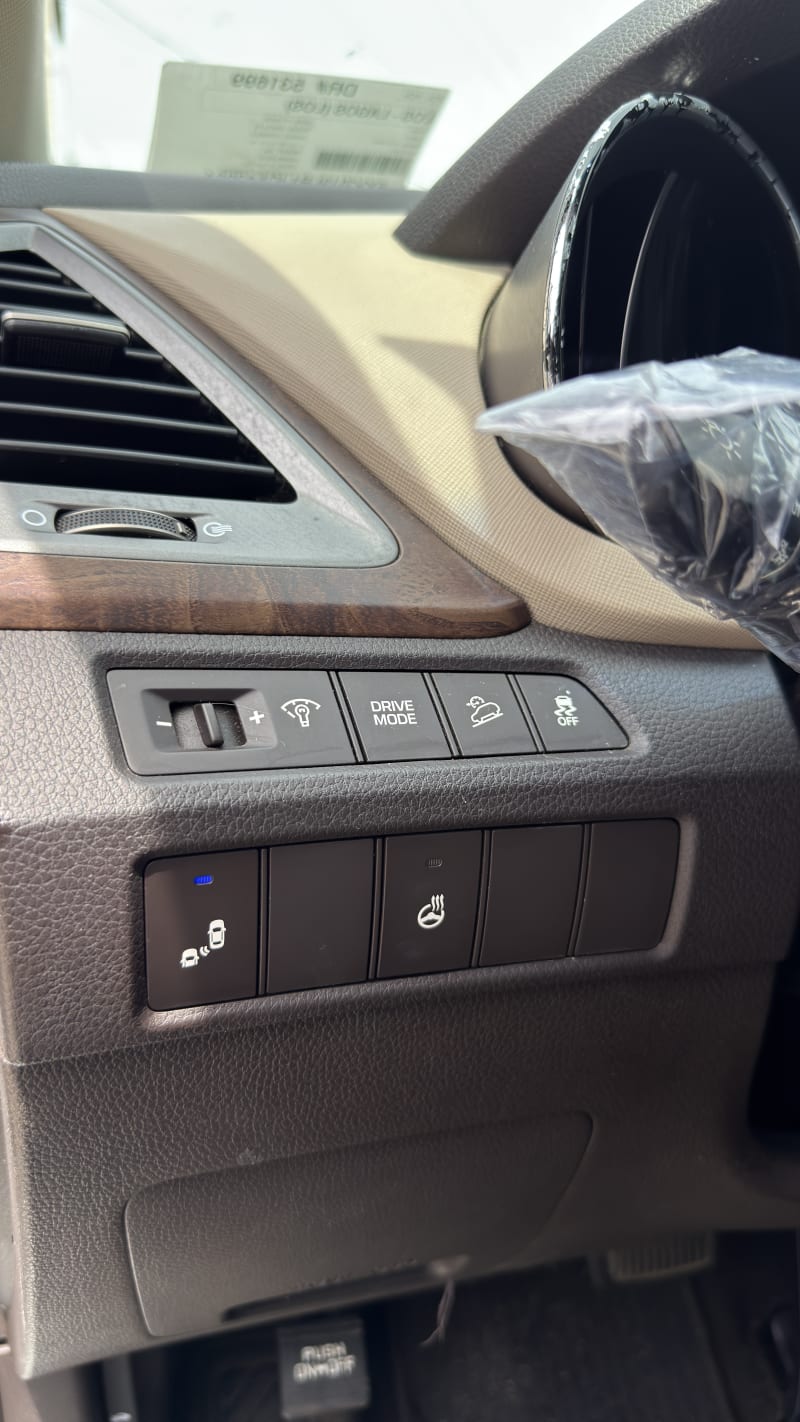 HYUNDAI HYUNDAI Santa Fe Santa Fe 2.4 4x4 Surulere, Lagos State