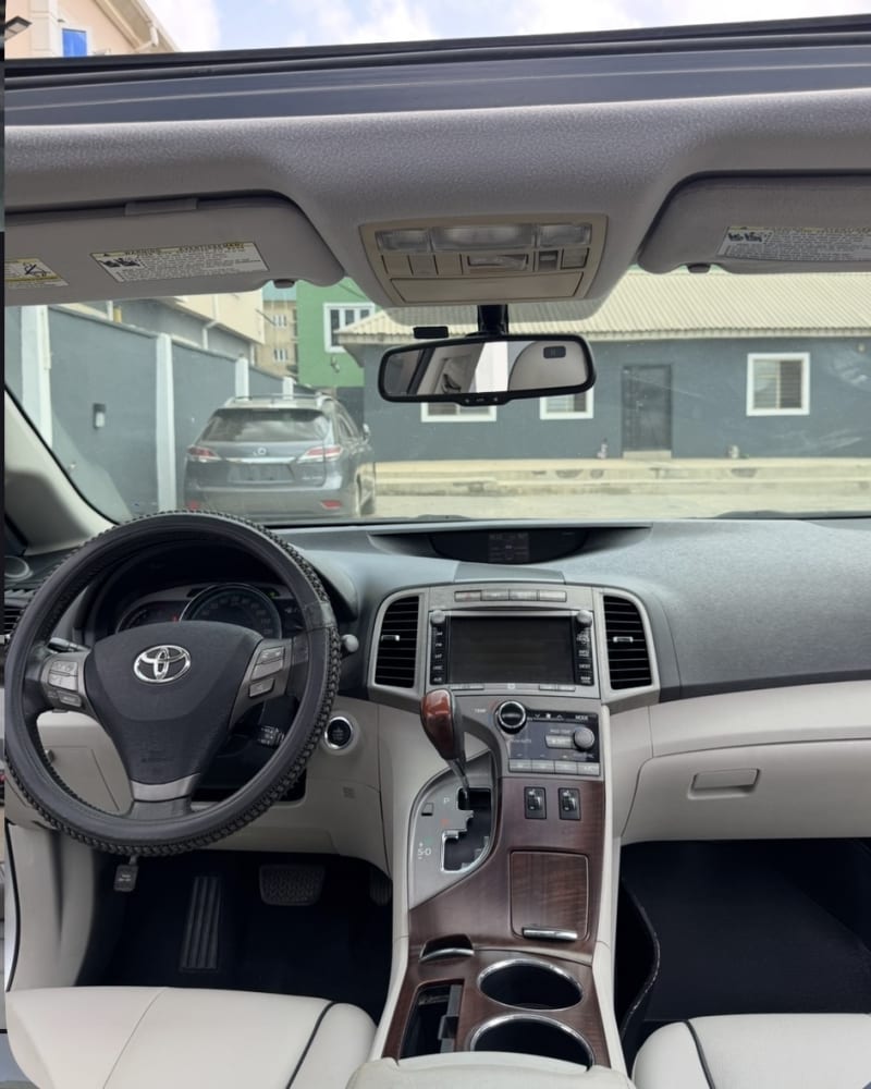 TOYOTA TOYOTA VENZA Limited Alimosho