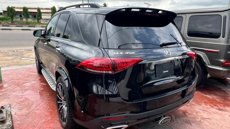 MERCEDES-BENZ MERCEDES-BENZ GLE GLE 450 4MATIC 7-S 9G-Tronic Lagos Mainland
