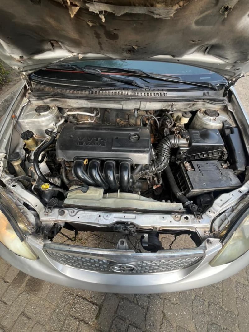 TOYOTA TOYOTA Corolla LE Eti Osa