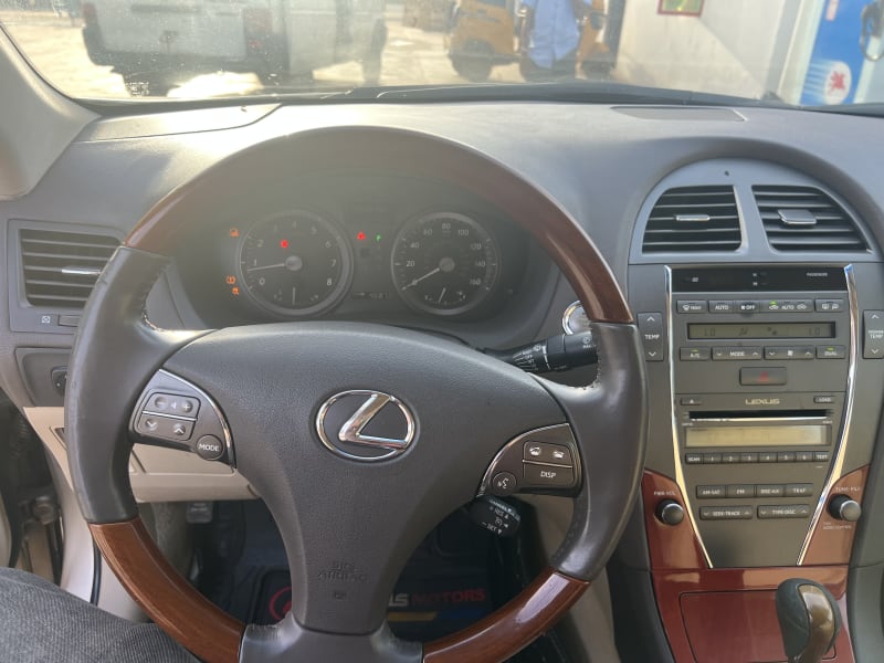 LEXUS LEXUS ES 350 Base Ado-Odo/Ota