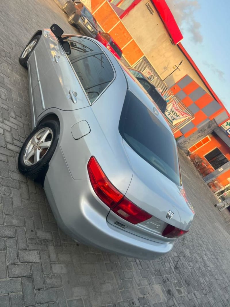HONDA 2.0 L L4 Eti Osa