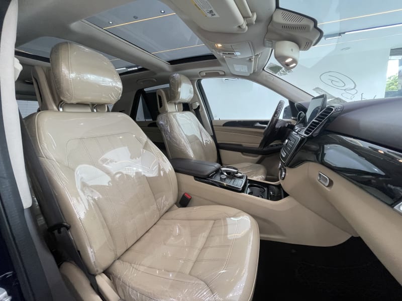 MERCEDES-BENZ 00000 350 Lagos Island
