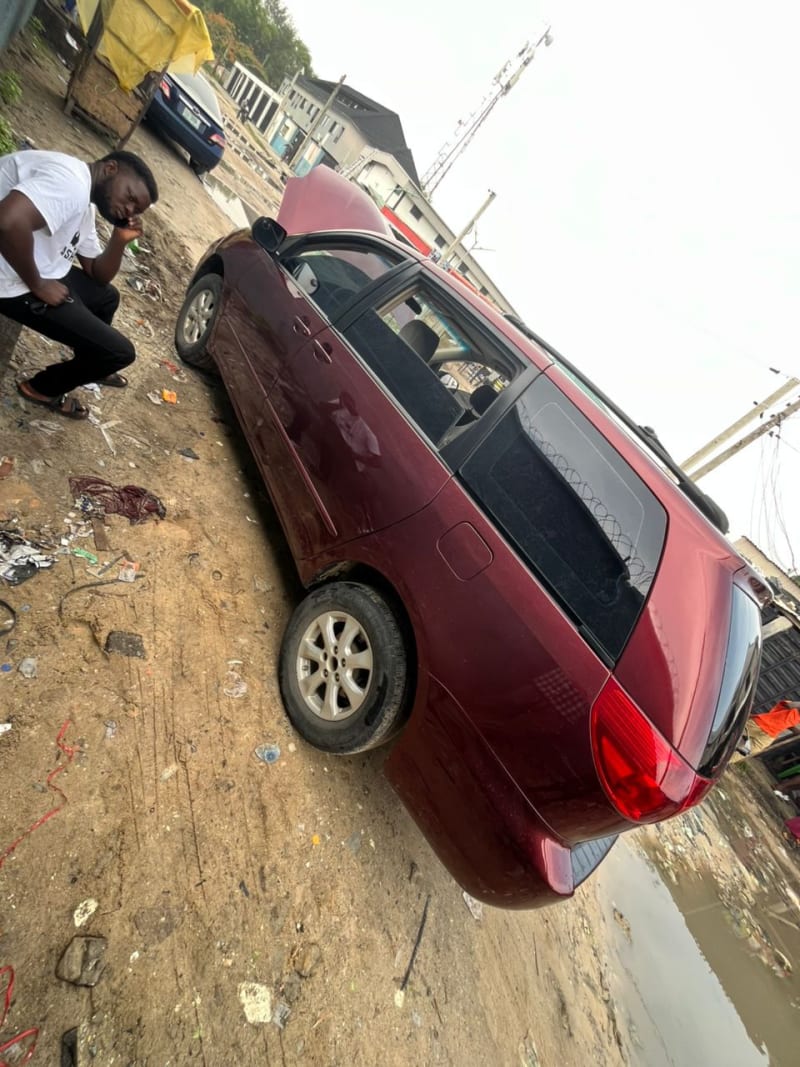 TOYOTA TOYOTA Sienna LE Eti Osa