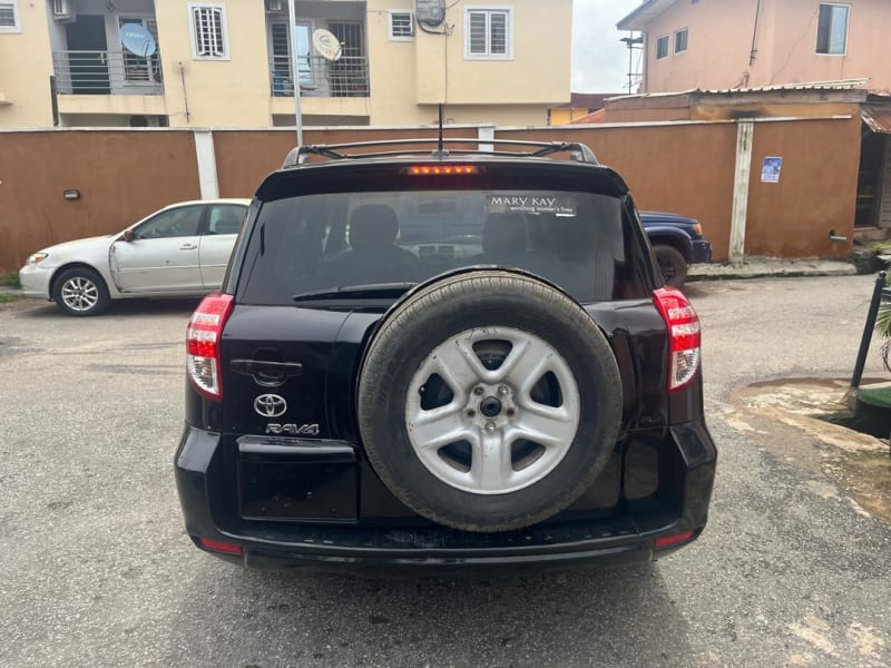 TOYOTA RAV4 LE Eti Osa