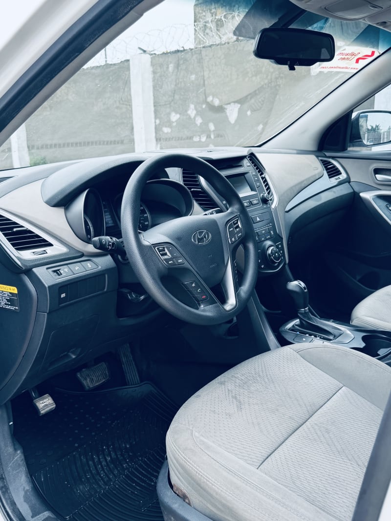 HYUNDAI Santa Fe SE Alimosho