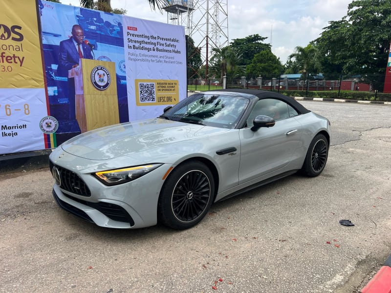 2023 MERCEDES-BENZ MERCEDES-BENZ AMG SL AMG SL 43 Roadster MHEV AMG Speedshift MY23 MCT-9G