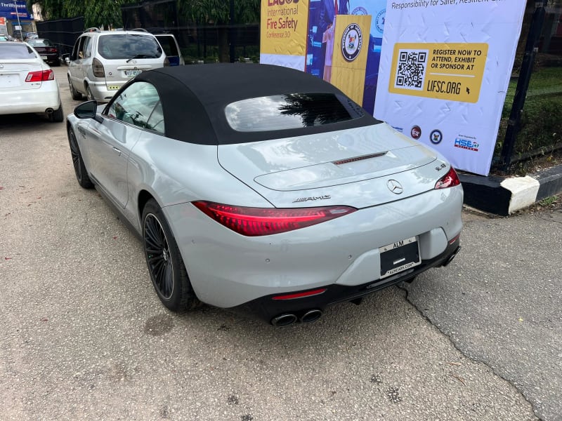 MERCEDES-BENZ MERCEDES-BENZ AMG SL AMG SL 43 Roadster MHEV AMG Speedshift MY23 MCT-9G Lagos Mainland