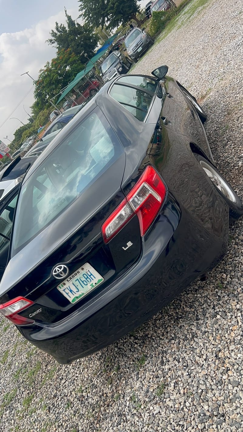 TOYOTA TOYOTA Camry LE Municipal Area Council
