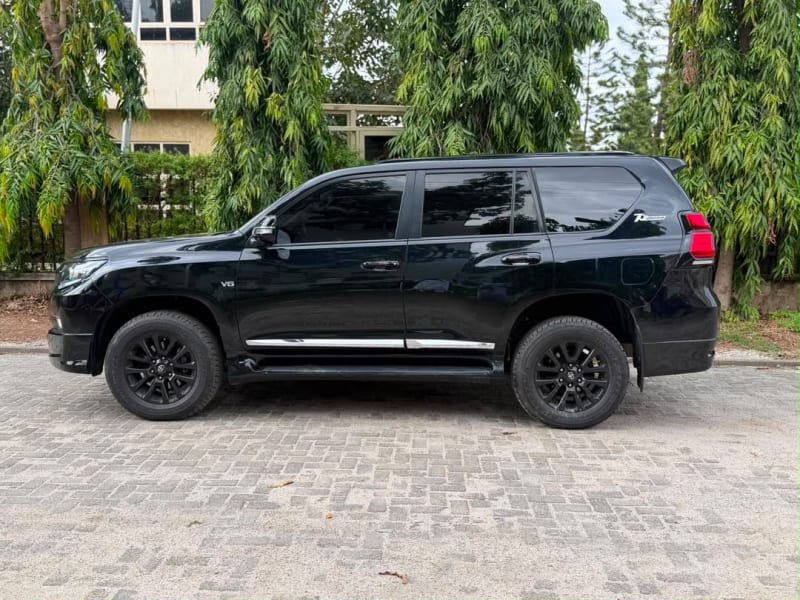 TOYOTA TOYOTA Prado TXL Municipal Area Council