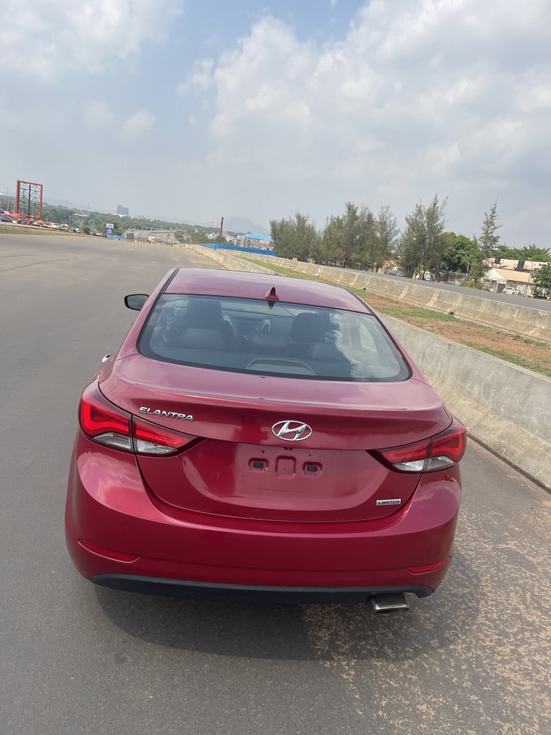 HYUNDAI HYUNDAI Elantra Limited Municipal Area Council