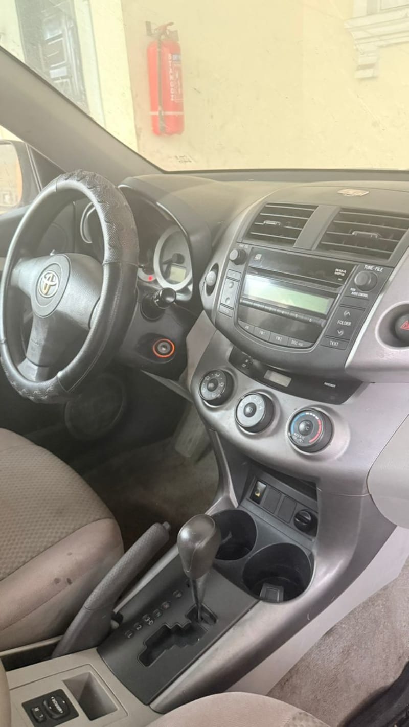 TOYOTA RAV4 LE Eti Osa