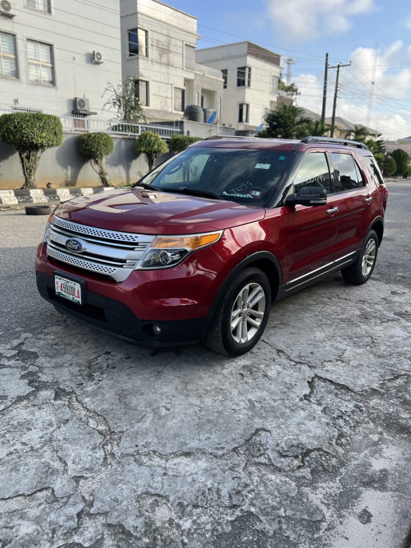 FORD FORD Explorer XLT Eti Osa
