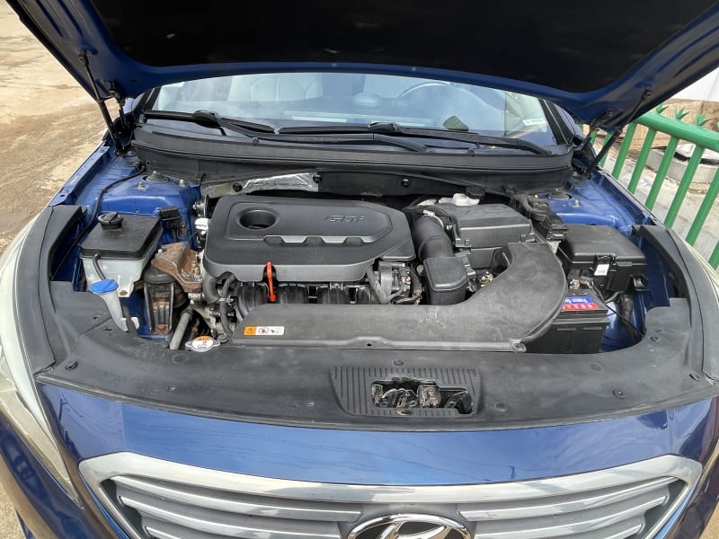 HYUNDAI HYUNDAI Sonata SE Kosofe