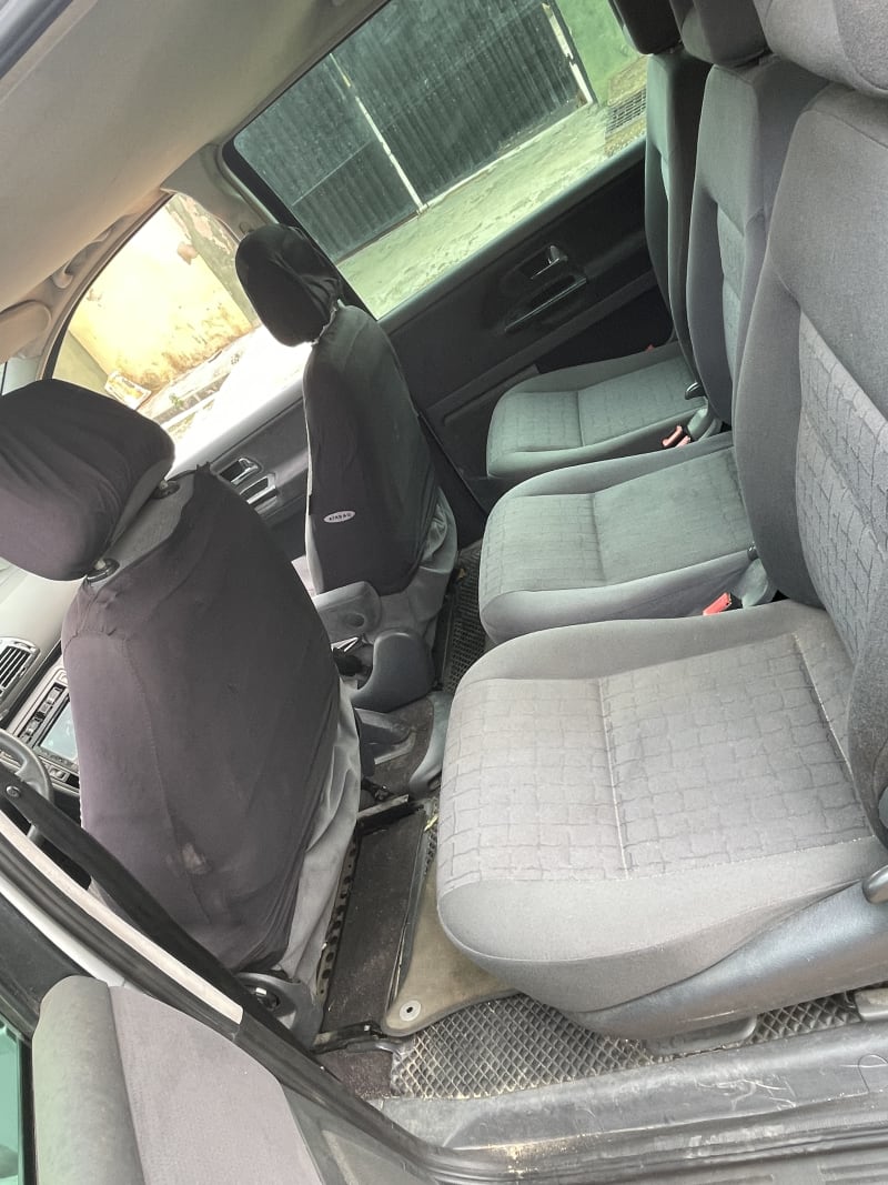 VOLKSWAGEN VW Sharan Sharan 1.9 TDI MPV Dsl Kosofe