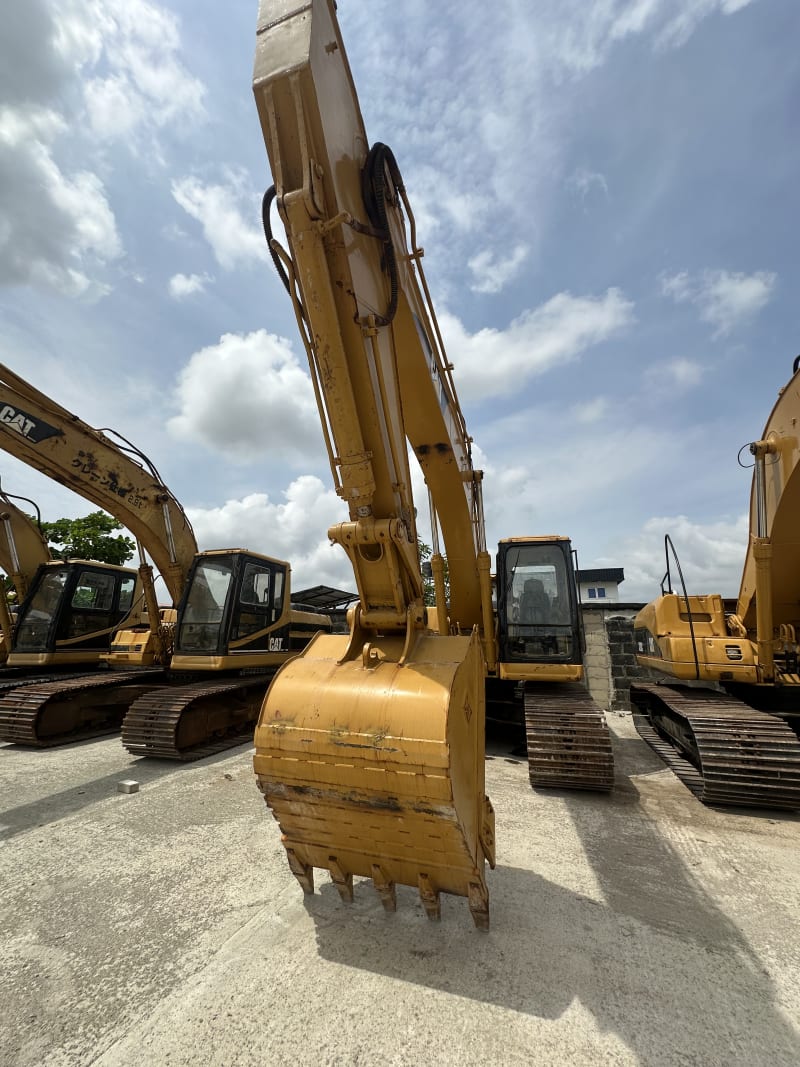 CATERPILLAR CATERPILLAR excavator 320 Ibeju-Lekki