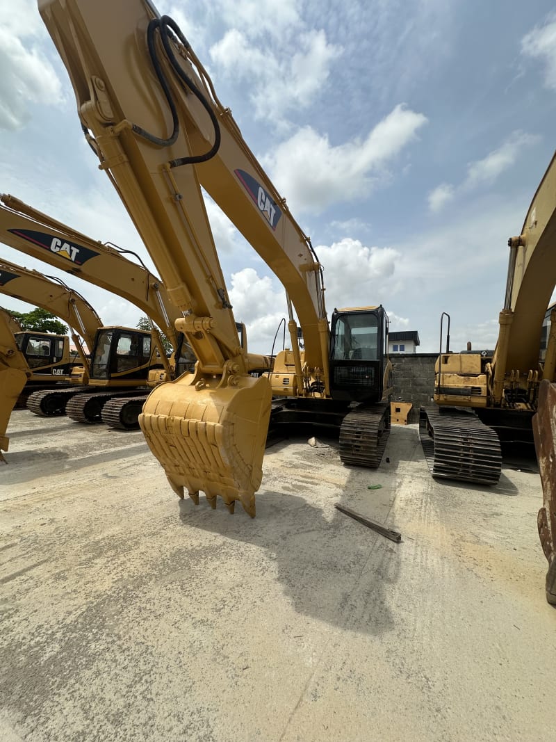 CATERPILLAR CATERPILLAR excavator 320CL Ibeju-Lekki