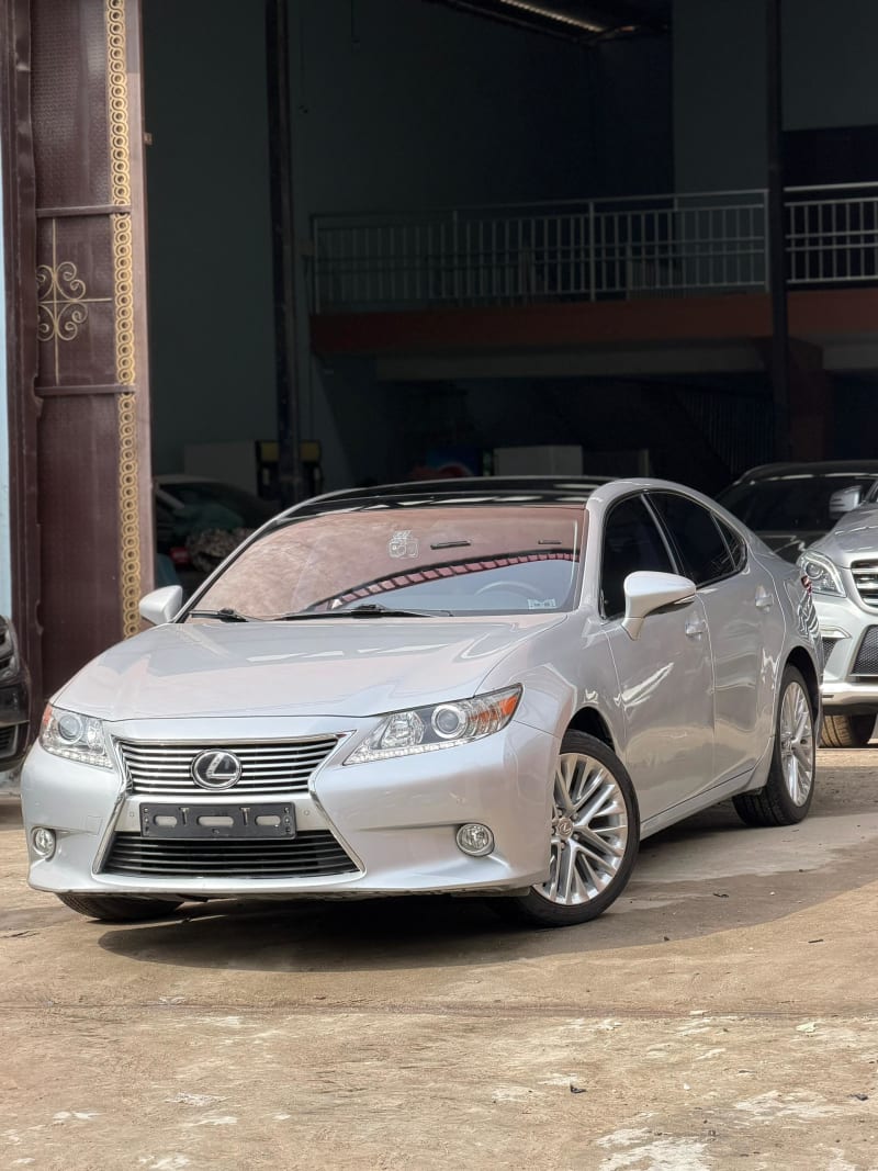 LEXUS LEXUS ES 350 Ojo