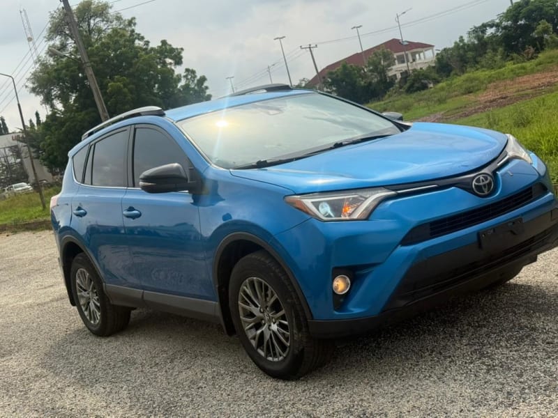 TOYOTA Toyota RAV4 LE Municipal Area Council