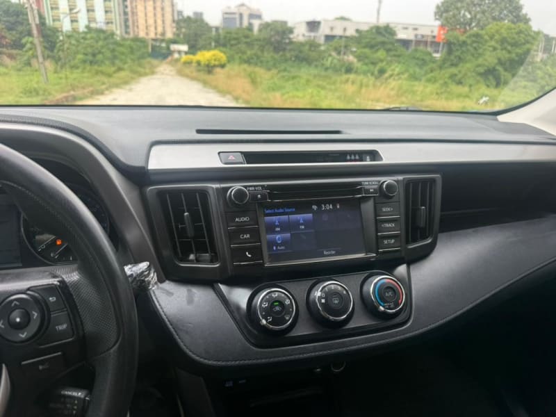 TOYOTA Toyota RAV4 LE Municipal Area Council