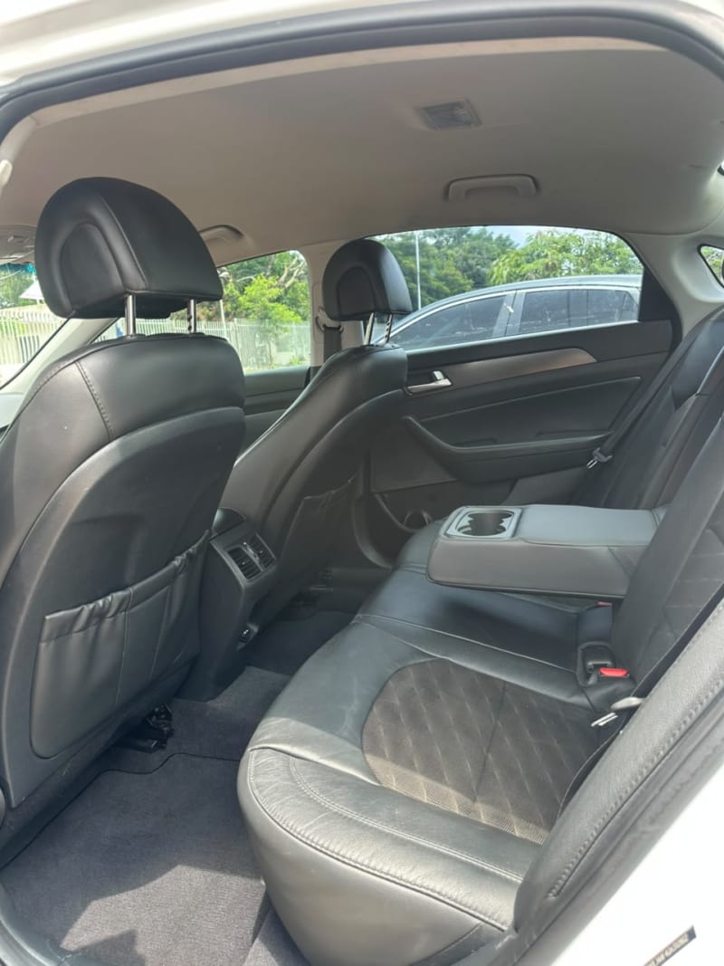 HYUNDAI HYUNDAI Sonata 2.4 L L4 Kaduna North