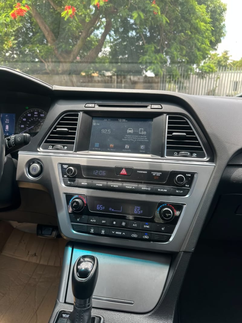 HYUNDAI HYUNDAI Sonata 2.4 L L4 Kaduna North