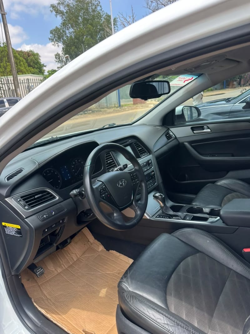 HYUNDAI HYUNDAI Sonata 2.4 L L4 Kaduna North